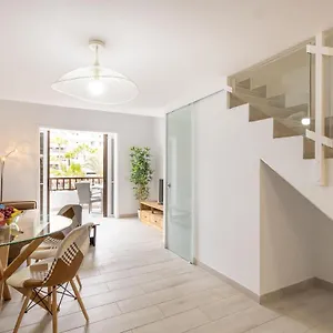 duplex-parque-santiago-1-2a020.in-canary-islands.com/