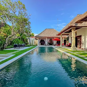 villa-kebun-managed-by-villa-bugis.hotelsseminyak.net/